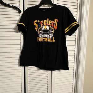 Black Steelers women’s cut XL T-Shirt